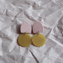 Load image into Gallery viewer, De Nada Small Dangle Earrings // Chartreuse Sea glass