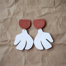 Load image into Gallery viewer, Palma Earrings in Ivory - PREORDER